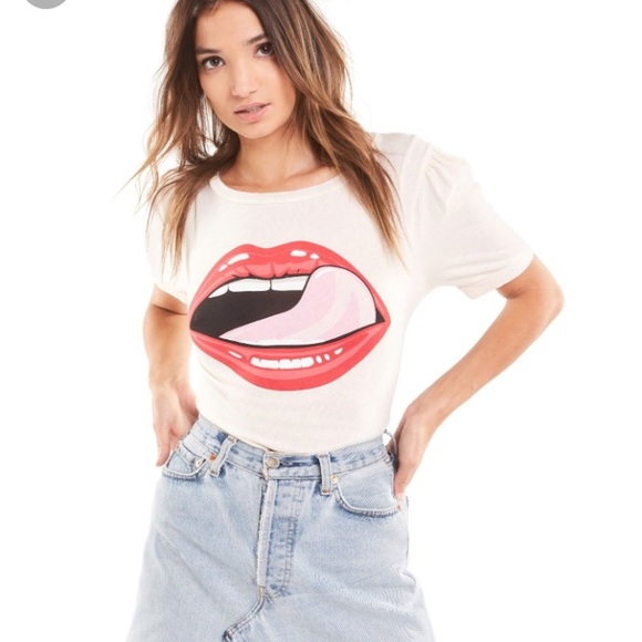 Wildfox Tops - Wildfox Femme Fatale Tee